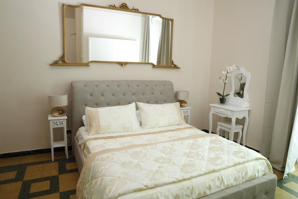 مبيت وإفطار Lucca Relais الغرفة الصورة