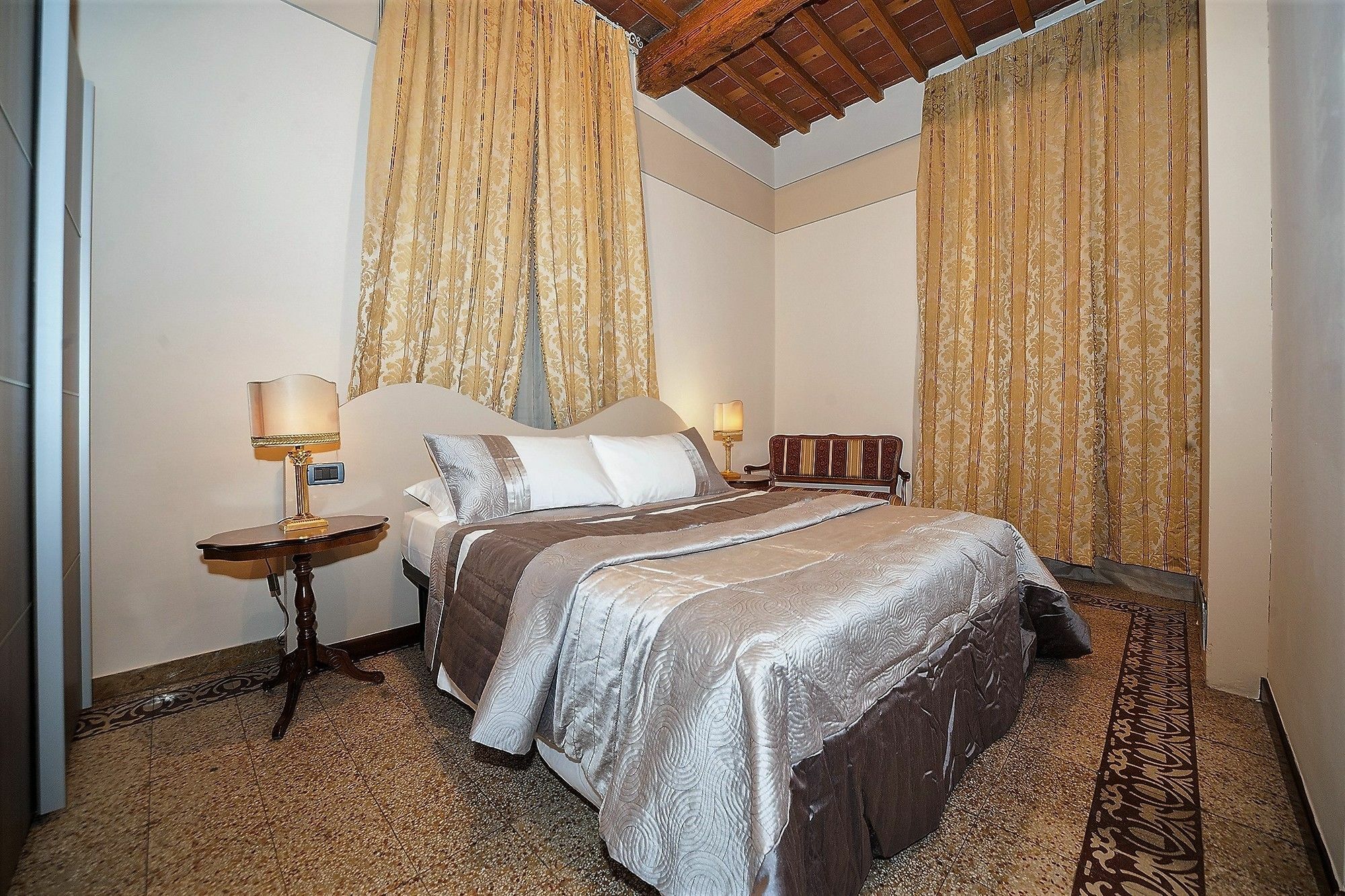 مبيت وإفطار Lucca Relais المظهر الخارجي الصورة
